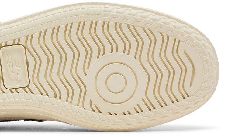 New Balance T500 Sea Salt Marsh Green