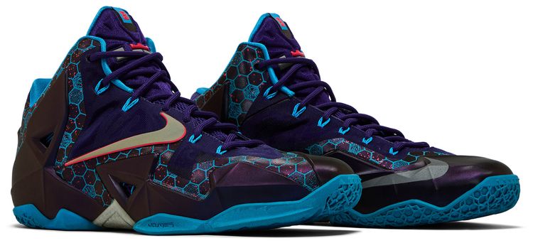 Nike LeBron 11 Hornets