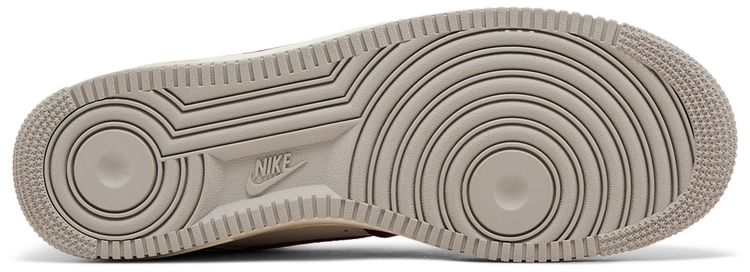 Nike Air Force 1 07 LV8 Gym Red Toe