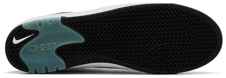 Nike Air Max Ishod Wair SB Black White