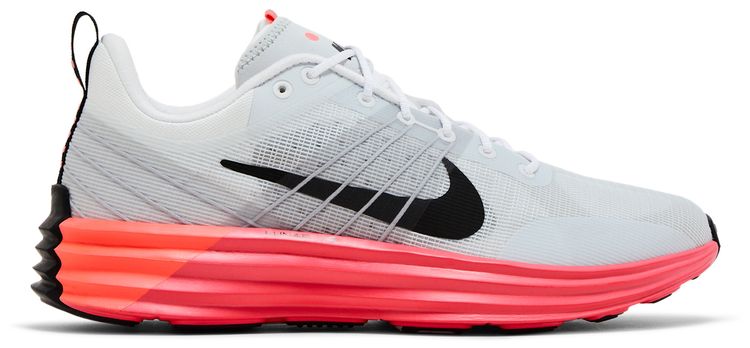 Nike Lunar Roam Hot Lava