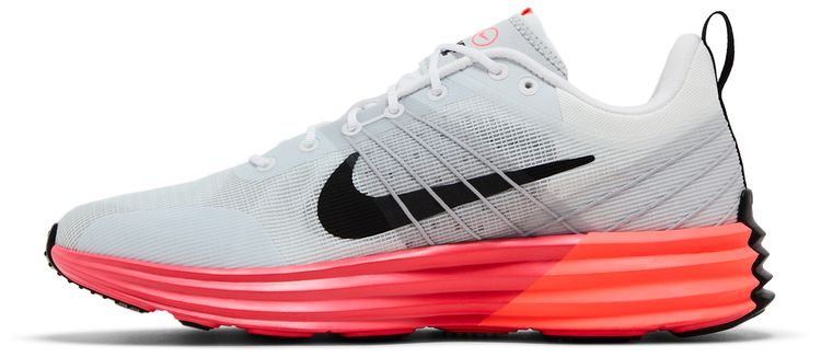 Nike Lunar Roam Hot Lava