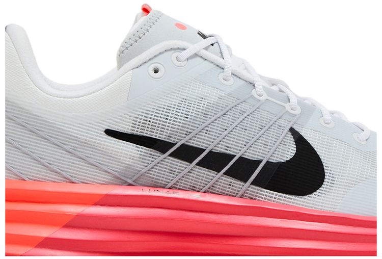 Nike Lunar Roam Hot Lava