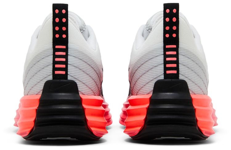 Nike Lunar Roam Hot Lava