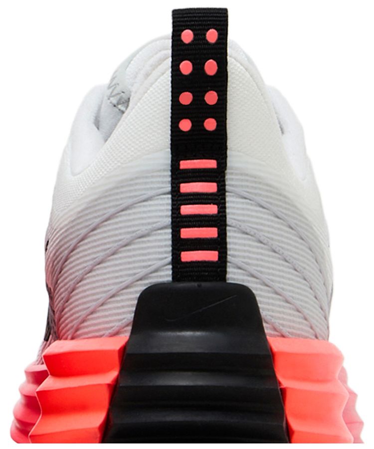 Nike Lunar Roam Hot Lava