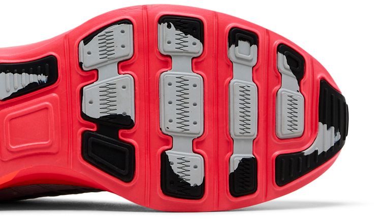 Nike Lunar Roam Hot Lava