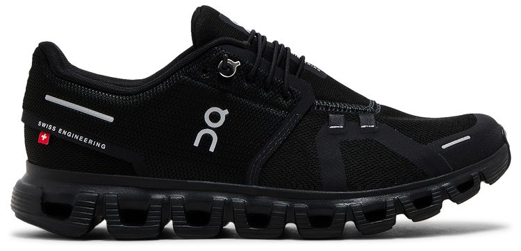 Wmns Cloud 6 Triple Black