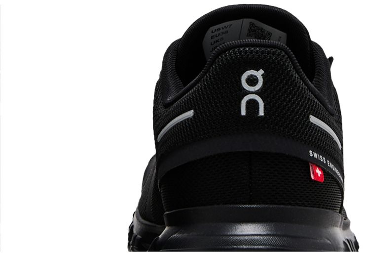 Wmns Cloud 6 Triple Black