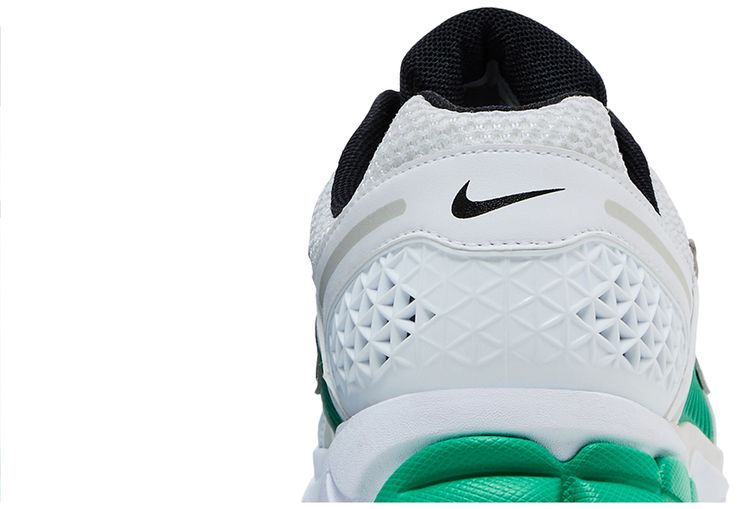 Nike Wmns Air Zoom Vomero 5 White Stadium Green