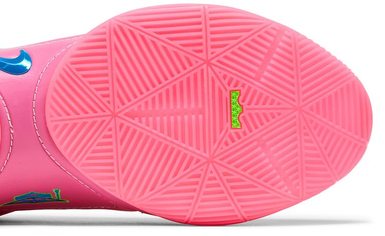 Nike LeBron 22 I Promise