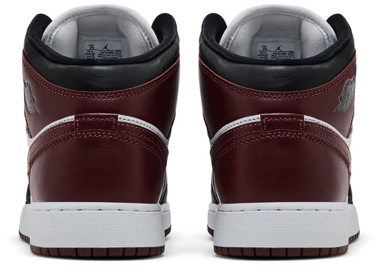 Air Jordan 1 Mid SE GS Dark Pony