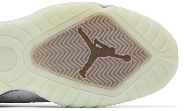 Air Jordan Lift Off White Grey