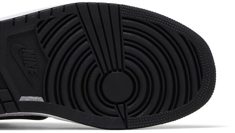 Air Jordan 1 Mid Quai 54