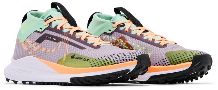 Nike Wmns React Pegasus Trail 4 GORE TEX V2 Purple Smoke Peach Cream