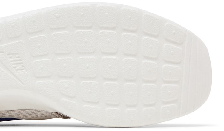 Nike Roshe One Desert Sand Violet