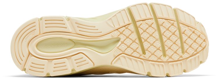 New Balance 990v4 Made in USA Macadamia Nut Morel