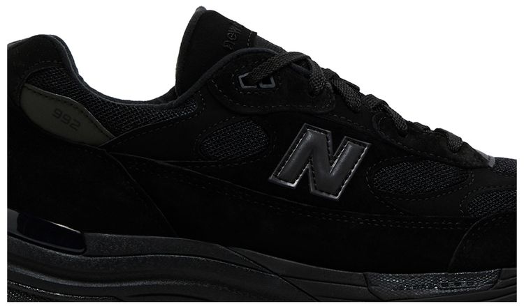 New Balance 992 Made in USA Triple Black 2025