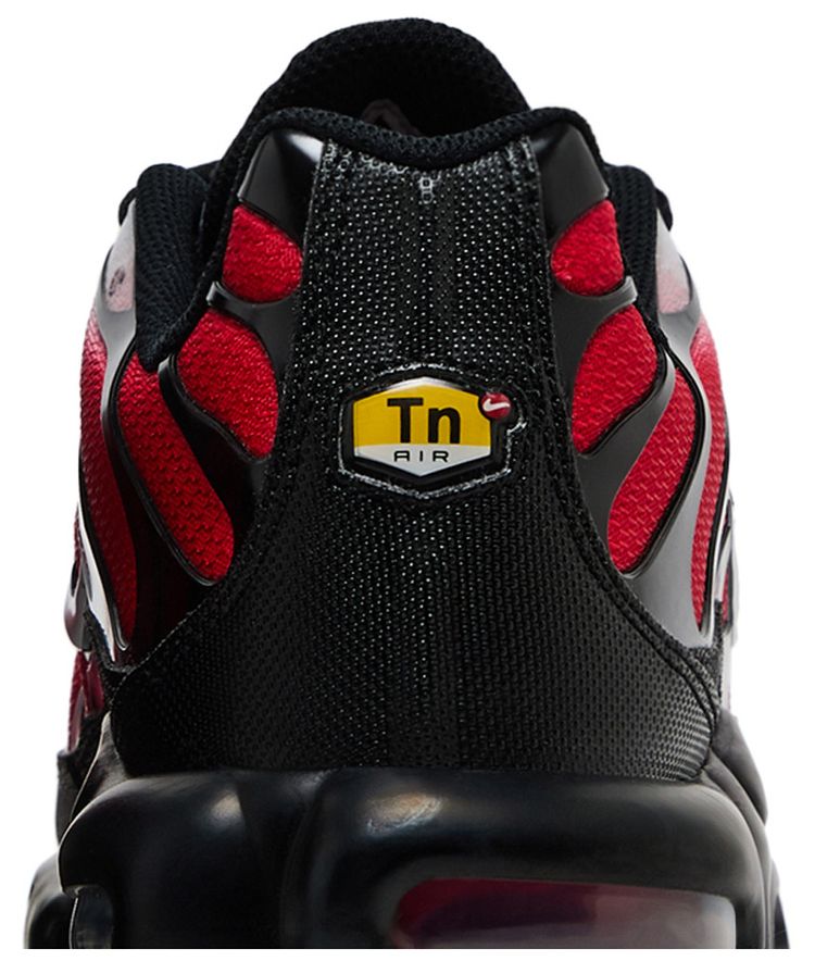 Nike Air Max Plus Pure Platinum University Red