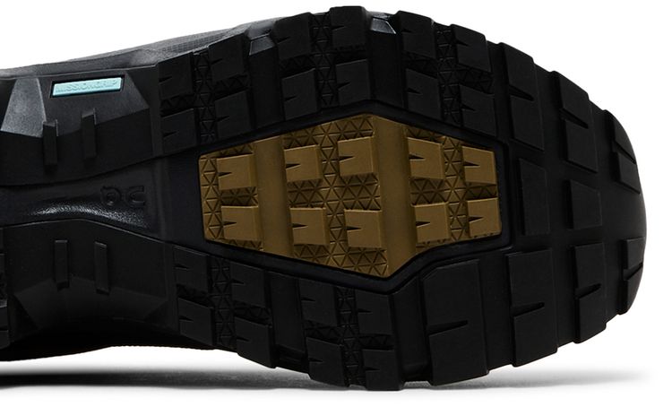 ON Cloudrock Waterproof Hunter Black