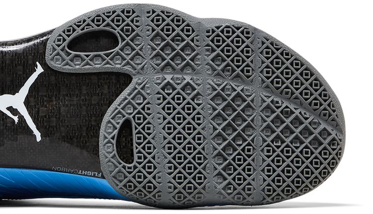 Air Jordan 2012 Deluxe UNC