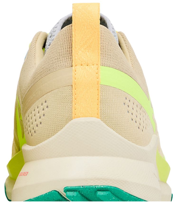Nike React Pegasus Trail 4 Team Gold Volt