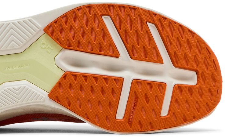 ON Cloudeclipse Flame Ivory