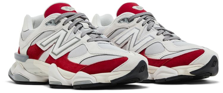 New Balance 9060 Reflection True Red