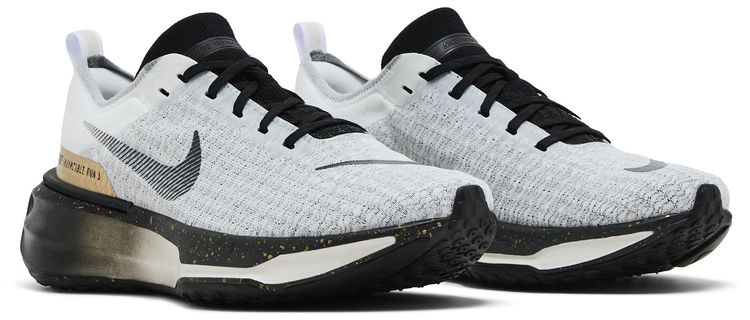 Nike ZoomX Invincible 3 Light Smoke Grey Gold