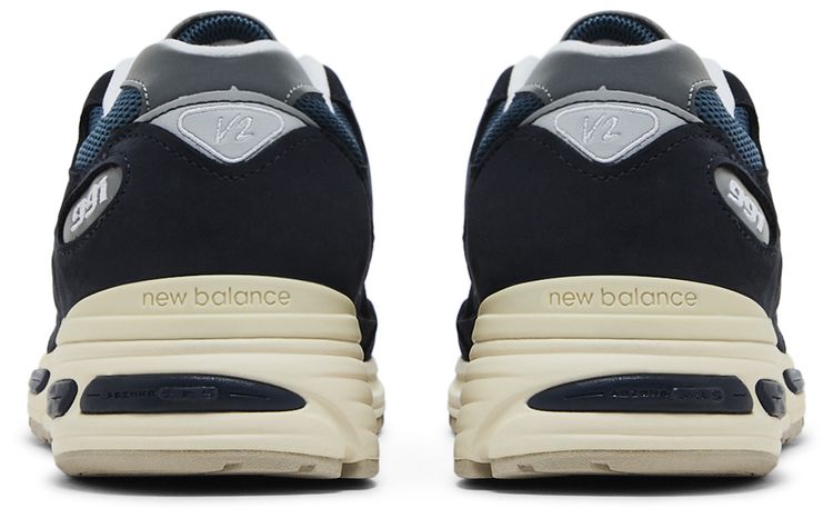 New Balance 991v2 Made in England Vintage Sport Pack   Navy