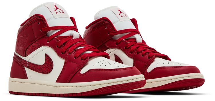 Wmns Air Jordan 1 Mid Valentines Day 2025