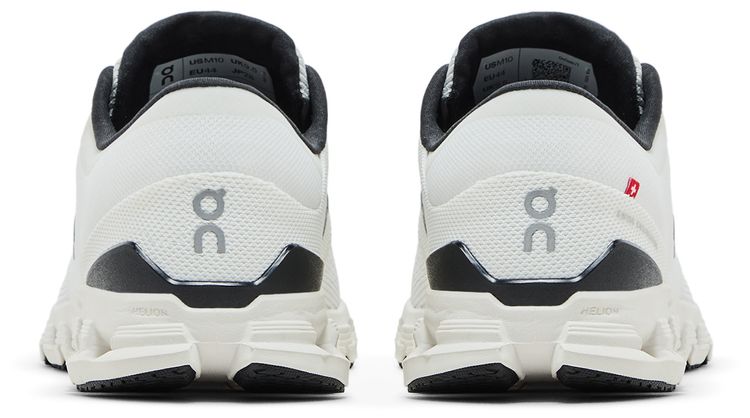 ON Cloud X 4 Ivory Black