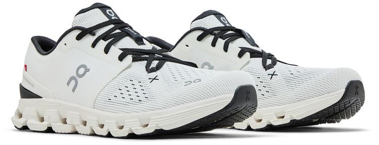 ON Cloud X 4 Ivory Black