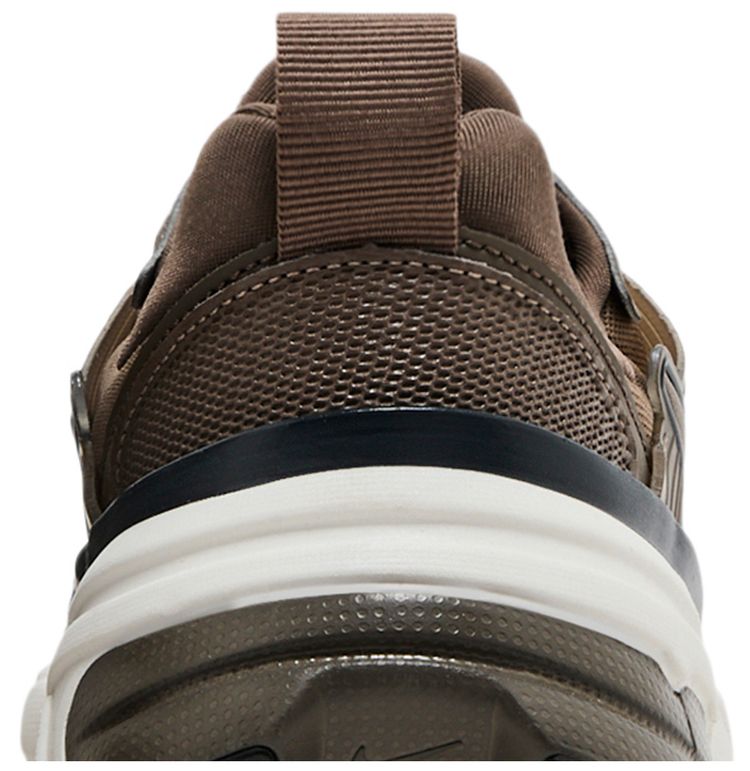 Nike Wmns V2K Run Mink Brown