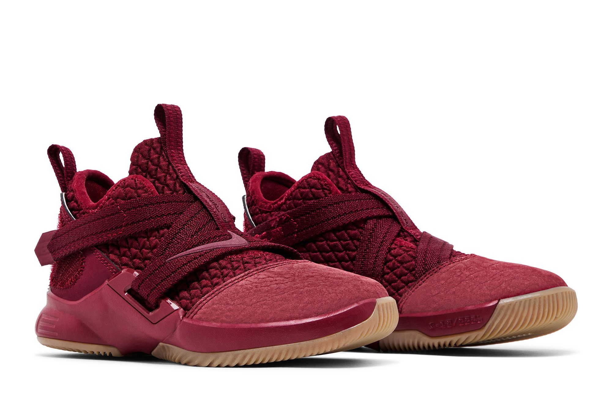 lebron soldier xii ps