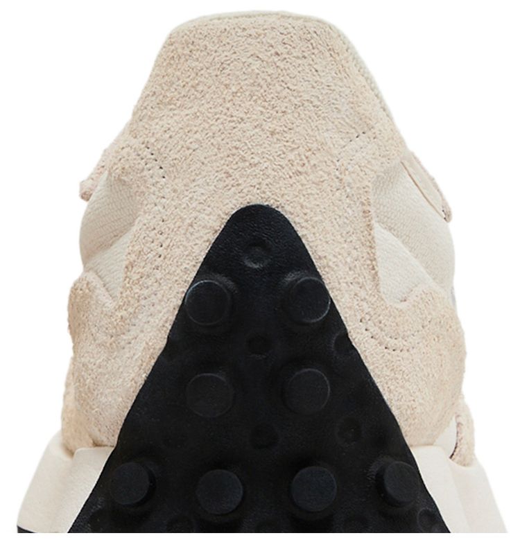 New Balance 327 Linen Sea Salt