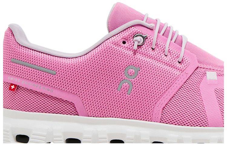 ON Wmns Cloud 6 Raspberry White