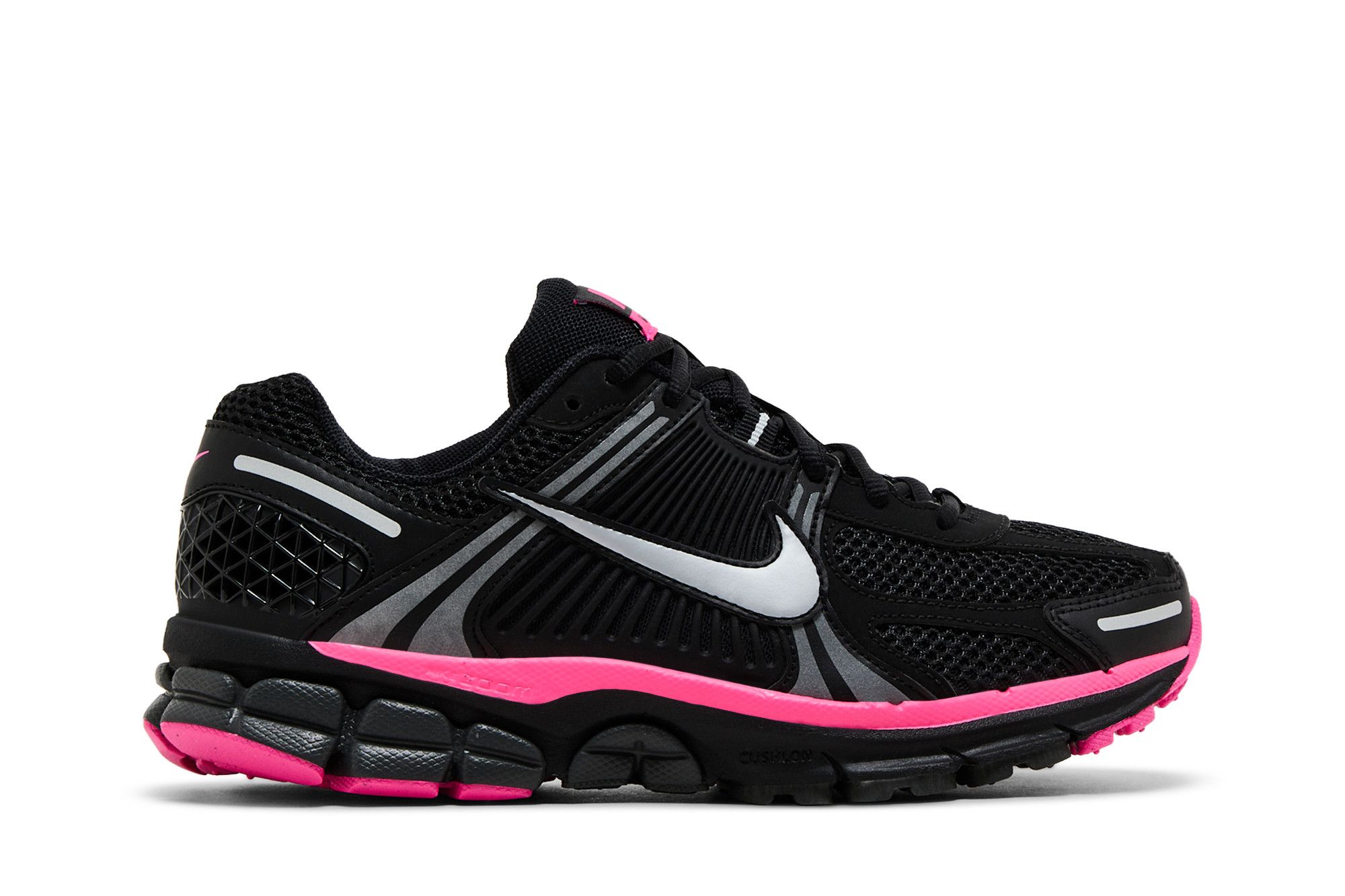 pink and black nike zoom