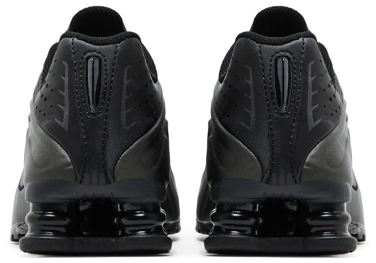 Nike Shox R4 GS Triple Black