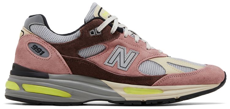 New Balance 991v2 Made in England Rosewood