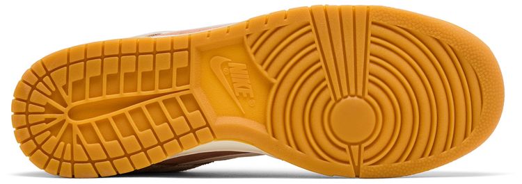 Nike Dunk Low SE Hemp Terra Blush