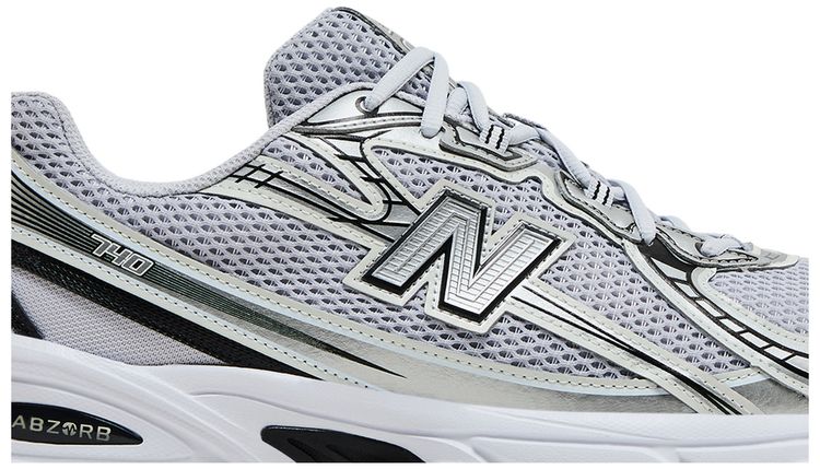 New Balance 740 Pearl Grey