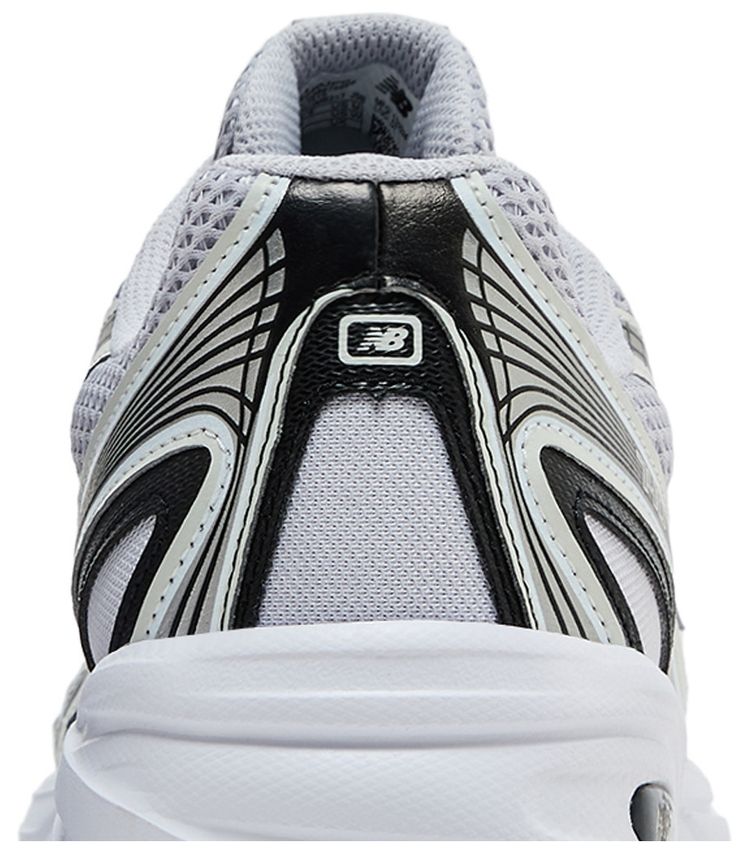 New Balance 740 Pearl Grey