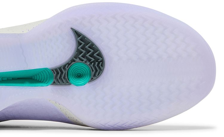 Titan x Nike Wmns Sabrina 2 Make Space