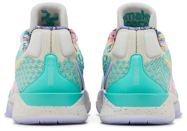 Titan x Nike Wmns Sabrina 2 Make Space