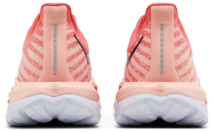 HOKA Wmns Mach 5 Camellia Peach