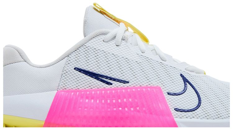 Nike Metcon 9 White Fierce Pink