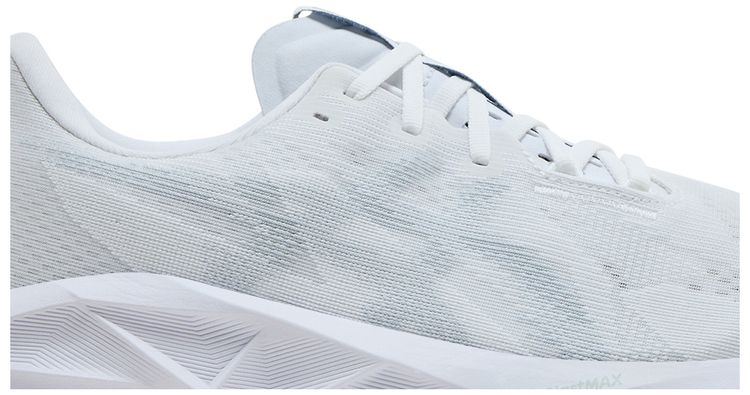 Asics Novablast 5 White Piedmont Grey