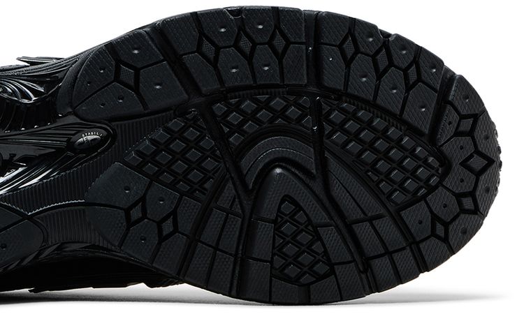 New Balance 1906R Black Silver