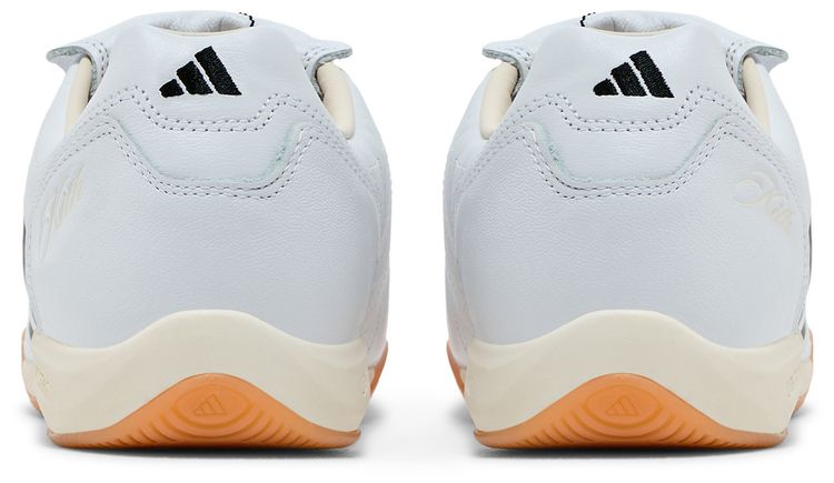 Kith x adidas Predator 2002 IC White Black Gum