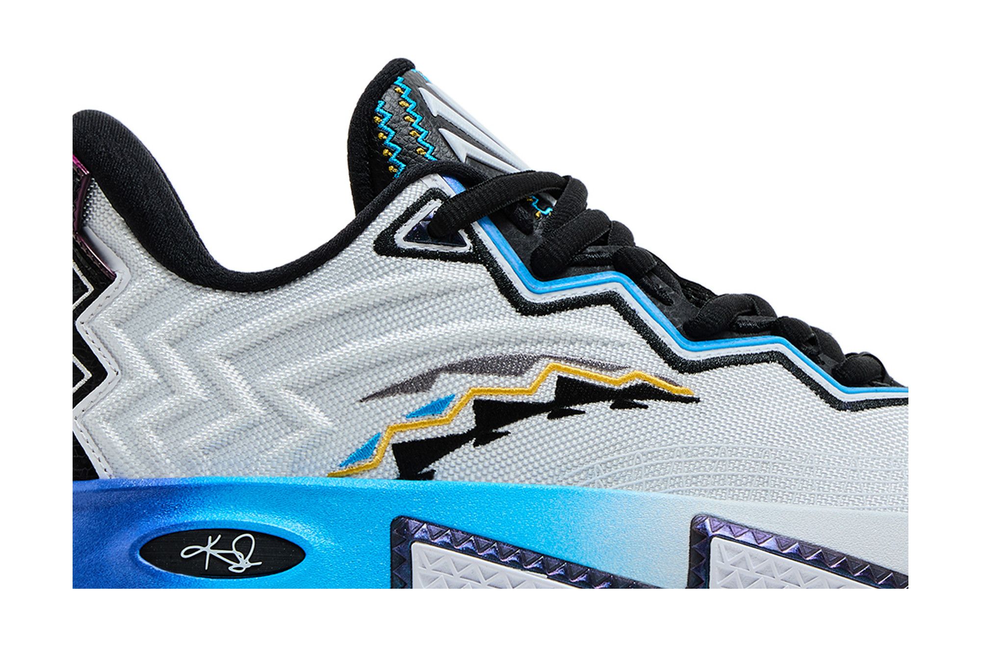 Buy Anta Kai 2 'Dallas' - 8125C1111S 1 | GOAT